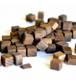 Кубики  дубовые Славонские на 10-40 литров (ароматный орех)